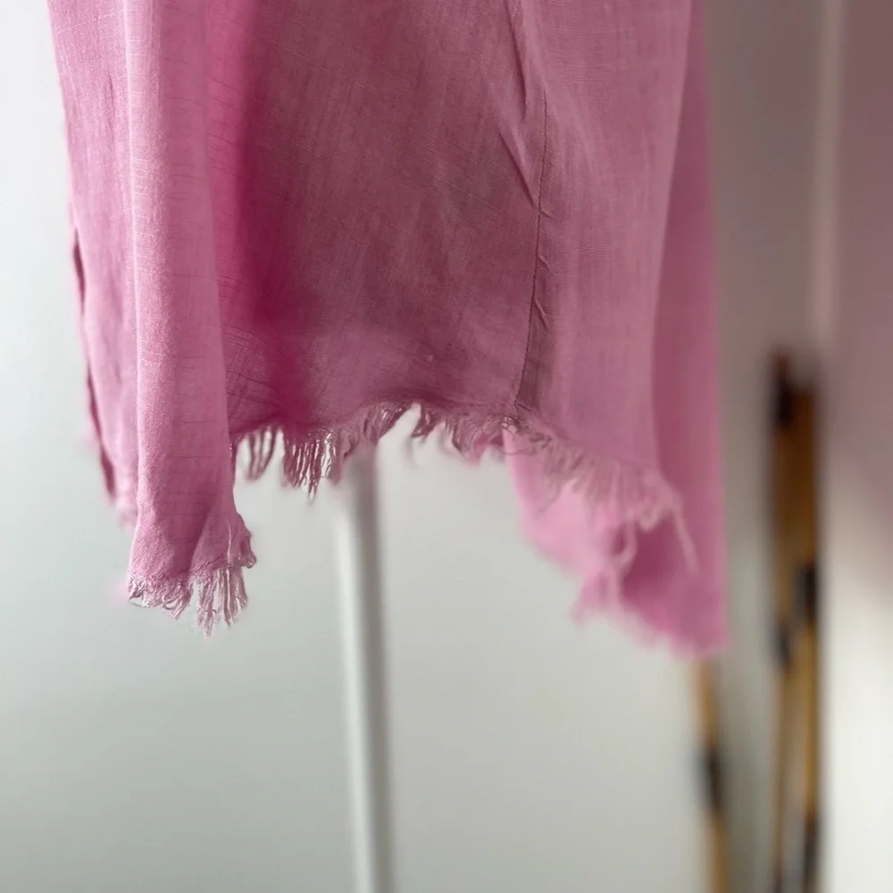 Umgee Pink Button Down Short Cuffed Sleeve Hi Low Raw Hem Lightweight Size Md - Picture 13 of 13